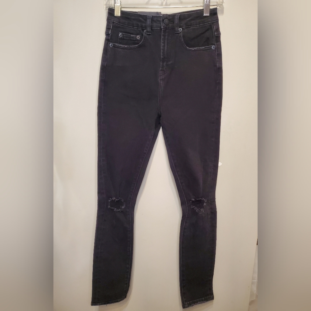37. The People Vs. 1990 Destroyed Jeans - Size 26